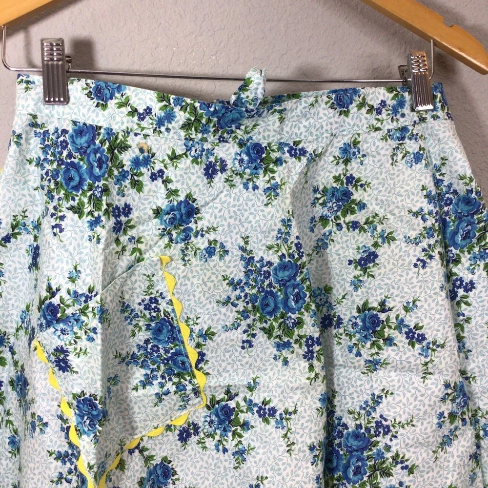 Apron Vintage Handmade Blue Floral Print Yellow Rick‎ Rack Trim